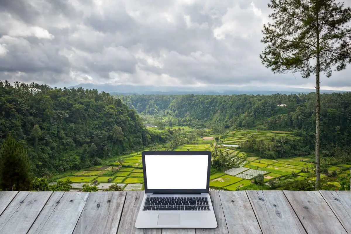 Secure Your Life As a Digital Nomad With These Cybersecurity Tips and Tricks